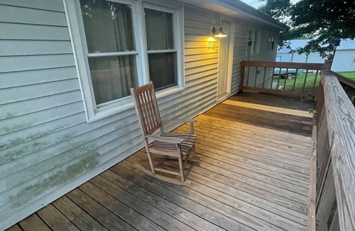 Crofton House | Pets, Families & Hunters Welcome