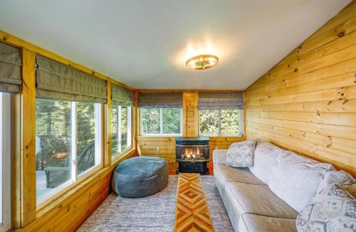 Newport House | Pets Welcome! Lakefront Retreat w/Dock in Newport