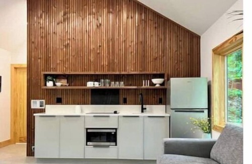 Marquette Cabin | Philville Cabin B