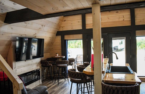 Sunday River Area Cabin | Picturesque Mountain Views, Direct Snowmobile & ATV trail access. 30 minutes to Sunday River and Black Mountain of Maine.