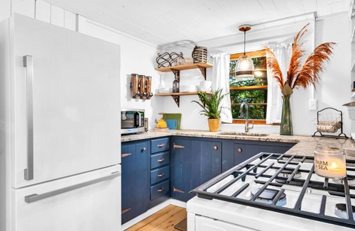 Sebago House | Pine and Eagle- Family & Dog Friendly Great Views