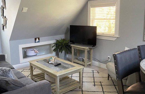 Scarborough Apartment | Pine Point Beach private, quaint, charming studio.