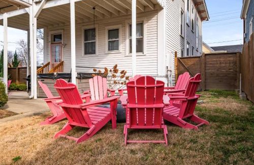 New Albany House | Pink Pink Pink Brides&Besties