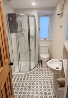 Pitlochry Apartment | Pitlochry North Wing Apartment - very central