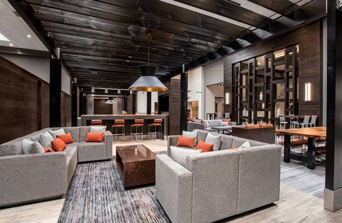 Cranberry Township Hotel | Pittsburgh Marriott North