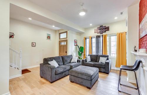 Manchester House | Pittsburgh Home w/Skyline Views: Walk to Stadium!