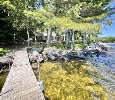 Sebago Villa | PLACYD PINES LIMIT 8 cottage