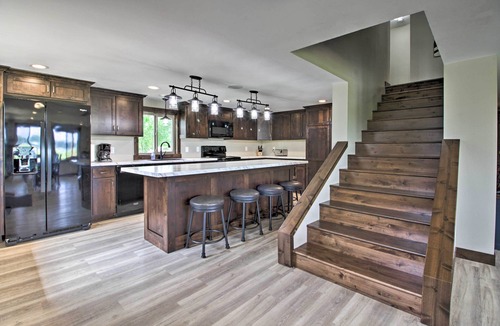 Hillman House | Platte Lake Home w/Boat Launch & Deck!