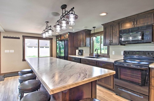 Hillman House | Platte Lake Home w/Boat Launch & Deck!