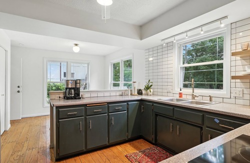 Fridley House | Play and Stay- Big Family Retreat