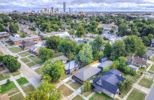 Central Oklahoma City House | Plaza Pair OKC One