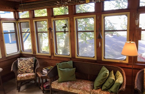 Grand Haven Cottage | "Point Comfort" Lives Up to It's Name