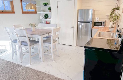 Ogden Apartment | Polk Downstairs · Escape to Luxury | 8 Guest