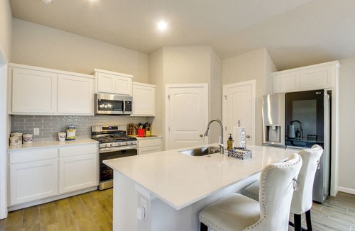 Wheatland House | Pool Access & Private Yard: New Oklahoma City Home