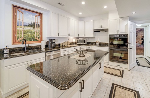 Belle House | Pool Table + Private Porch: Peaceful Apt in Belle