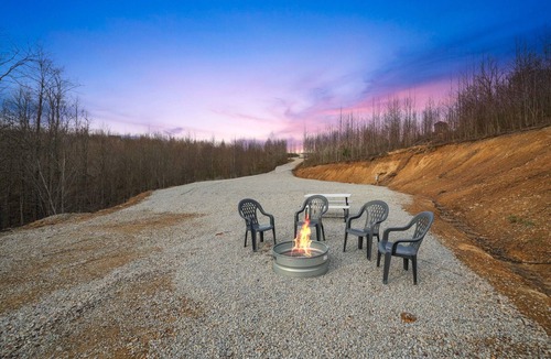McArthur Apartment | Poplar RV Site #2 | Hocking Hills
