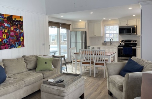 Popponesset House | Poppy Cottage w central air, sleeps 8, only 0.3 to private beach!