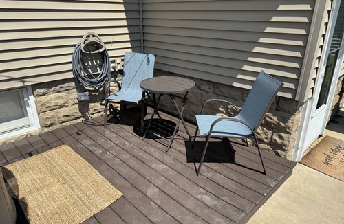 Port Clinton House | Port Clinton Lake House! 10 minute walk to Jet Express and town center