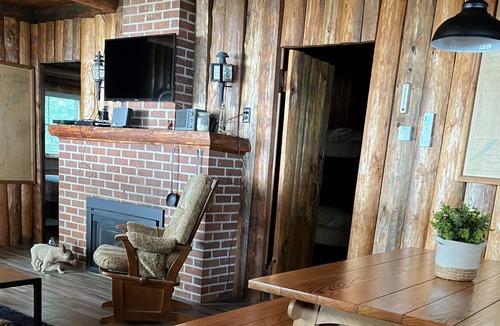 East Jordan Cottage | Porter Estates Cozy Cottage is a private cottage located on Lake Charlevoix!