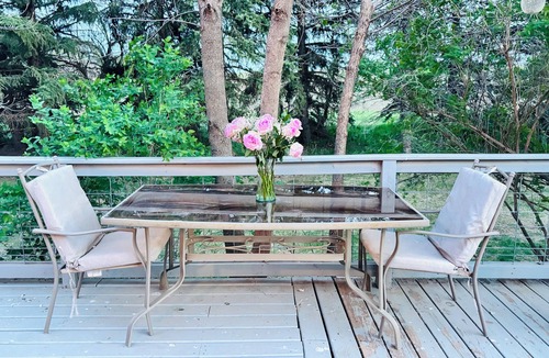 Belfield House | Prairie and Pine! Beautiful homestead featuring 4 bedrooms in Belfield, ND