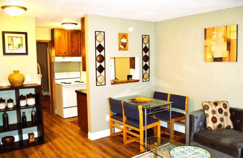 Grand Forks Apartment | Prairie Comfort