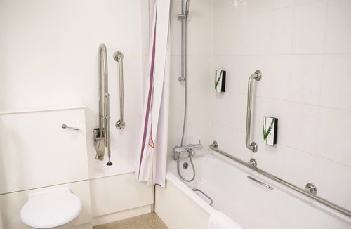 Woolsington Hotel | Premier Inn Newcastle Airport - South