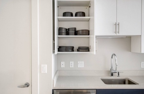 Boston Apartment | Premium Burlington Jr 1BR w/Gym & W/D, nr Dining & Shops, by Blueground