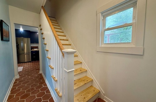 Kalamazoo House | Premium Luxury furnished, 30 day min, Available Aug 17 2026