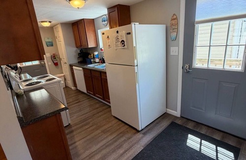 Geneva-on-the-Lake House | Prime East End Location | Walk Everywhere