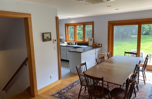 West Tisbury House | PRIME FERRY TICKETS AVAILABLE! CHARMING MUSIC ST HOME WITH PRIVATE BEACH ACCESS!
