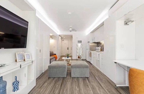 Cleveland Apartment | Prime Location | Downtown & Museums Nearby
