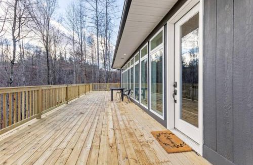 Denniston Ski Chalet | Primrose- Hot Tub, Firepit, Wraparound Deck, WiFi