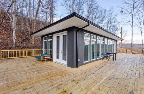 Denniston Ski Chalet | Primrose- Hot Tub, Firepit, Wraparound Deck, WiFi