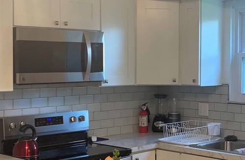 Northern Woods House | Pristine Clean and Sanitized Business Paradise