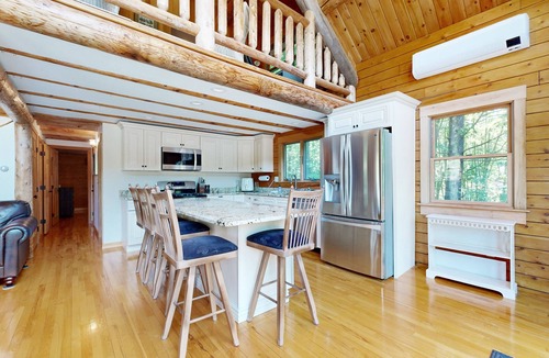 Scarborough House | Private 2BR waterfront home, hot tub, pool table, sandy beach, BBQ, w/d, wifi