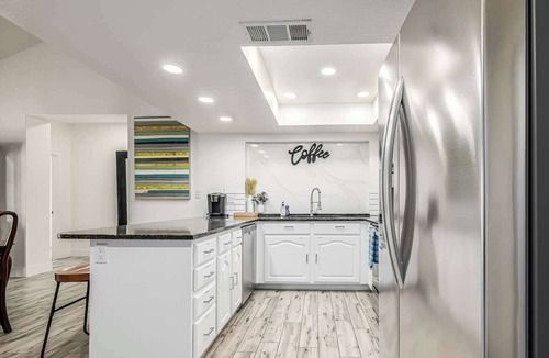 Covey House | Private 5BR Resort | Pool, Hot Tub, En-suites