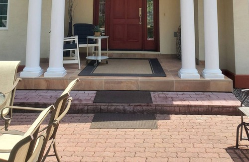 Arkdale House | Private and Peaceful- 7 Bedrooms, 4 1/2 Baths, In-law Suite, Heated Hot Tub.
