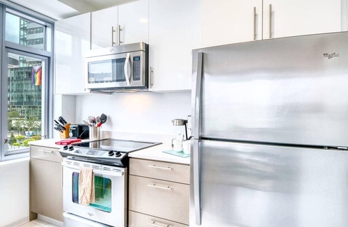 East Cambridge Apartment | Private Apt Near Kendall Square and Charles River