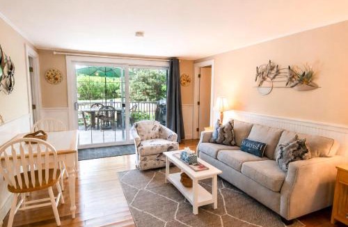 Wellfleet House | Private Association Pool Great Location