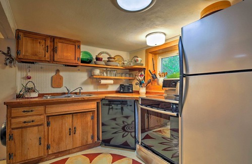 Brewster Cottage | Private Brewster Cottage Near Beach & Harbor!