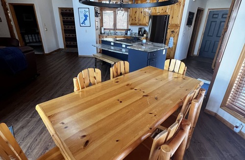 Lake Shore House | Private Cabin on the Gull Chain with Boat Slip