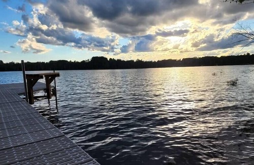 Gordon Cabin | Private Clear lake cabin with sunset view *Pontoon