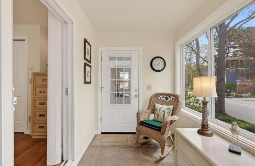 Ocean Park Apartment | Private Coastal House in the Heart of Ocean Park