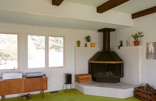 Harbor Springs Cottage | Private countryside home overlooking Lake Michigan