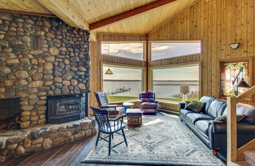 Puposky House | Private Dock & Gull Lake Access! Spacious Retreat
