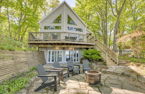 Interlochen House | Private Duck Lake Access: Up North Getaway
