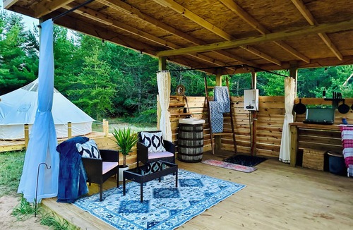 Interlochen RV Rental | Private Glamping - Romantic Stargazing Tent- Peaceful Getaway near Lake