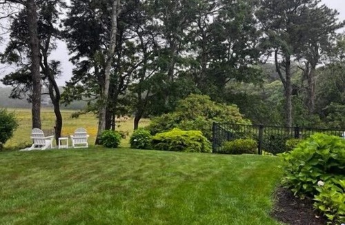 West Chatham House | PRIVATE HEATED POOL! Pet friendly, sleeps 9 near the beach!