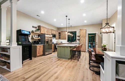 Ephraim House | Private home on 1.5 wooded acres in Door County conveniently located in Ephraim.
