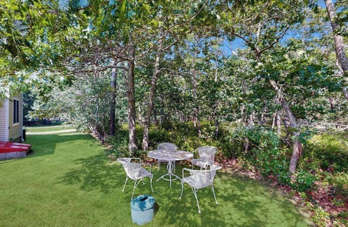 Lagoon Heights House | Private house with jetted tub, deck, grill, central AC and large yard